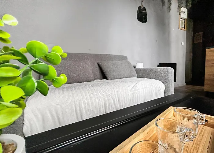 Apartment Jungle Design, WiFi Fibre, 20min Paris *